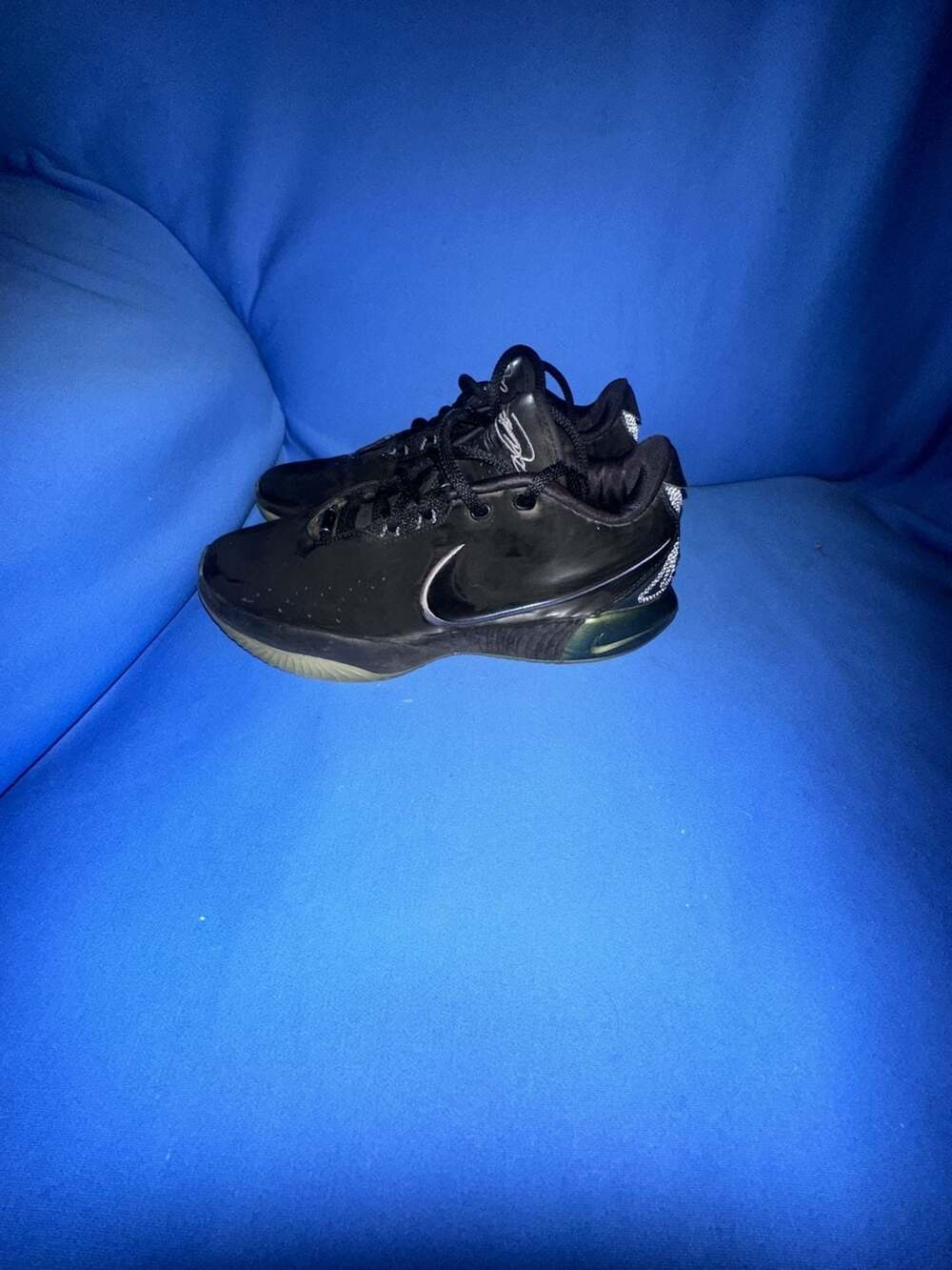 Nike LeBron XXI Tahitian Basketball Shoes men’s 8.5